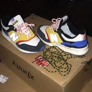 New Balance 997H low top sneaker speckled midsole